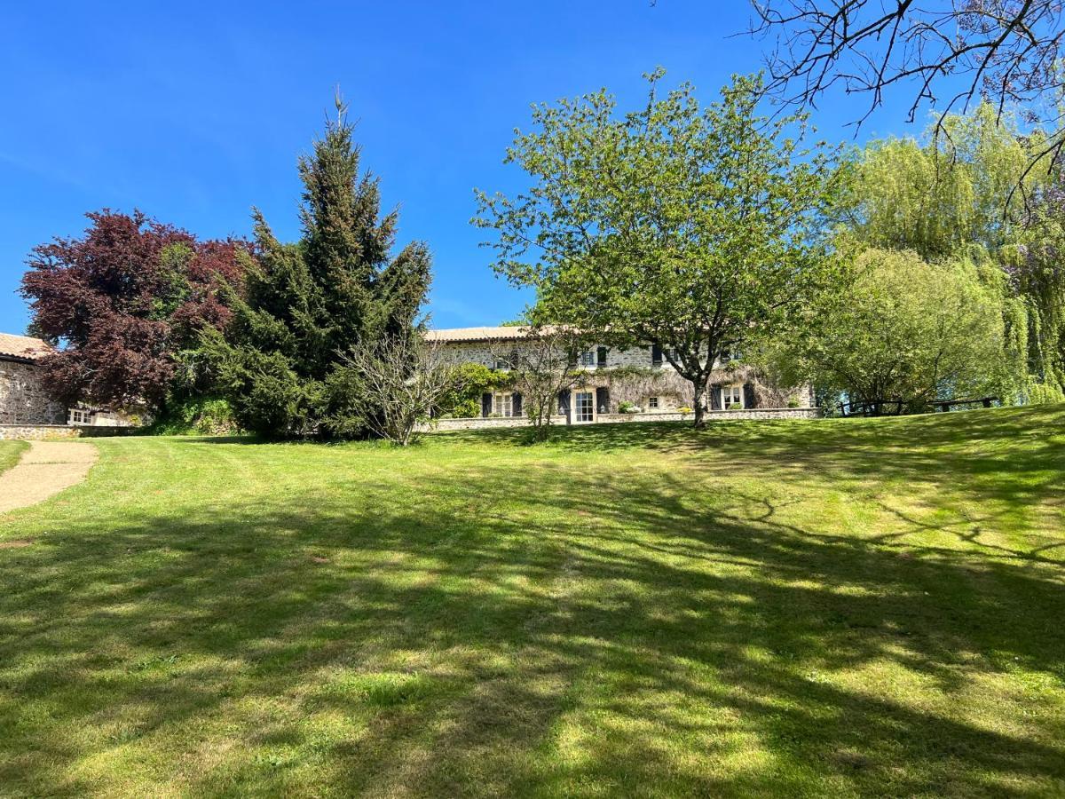 Hotel Domaine De Brise Bois Rouzède