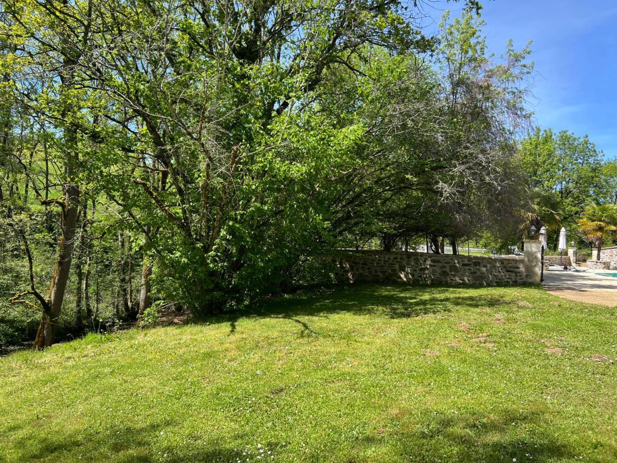 Domaine De Brise Bois Hotel
