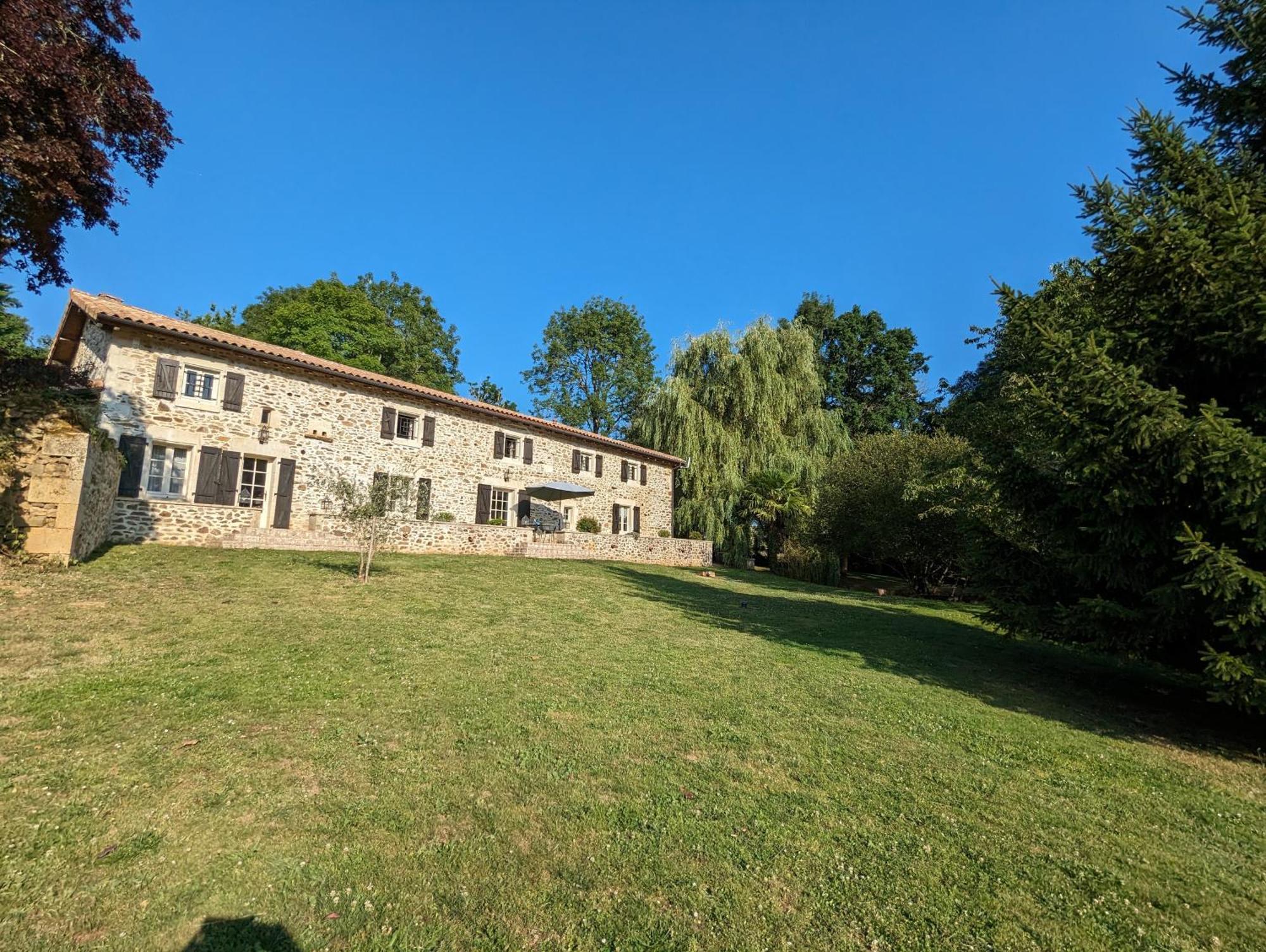 Domaine De Brise Bois Hotel 3*