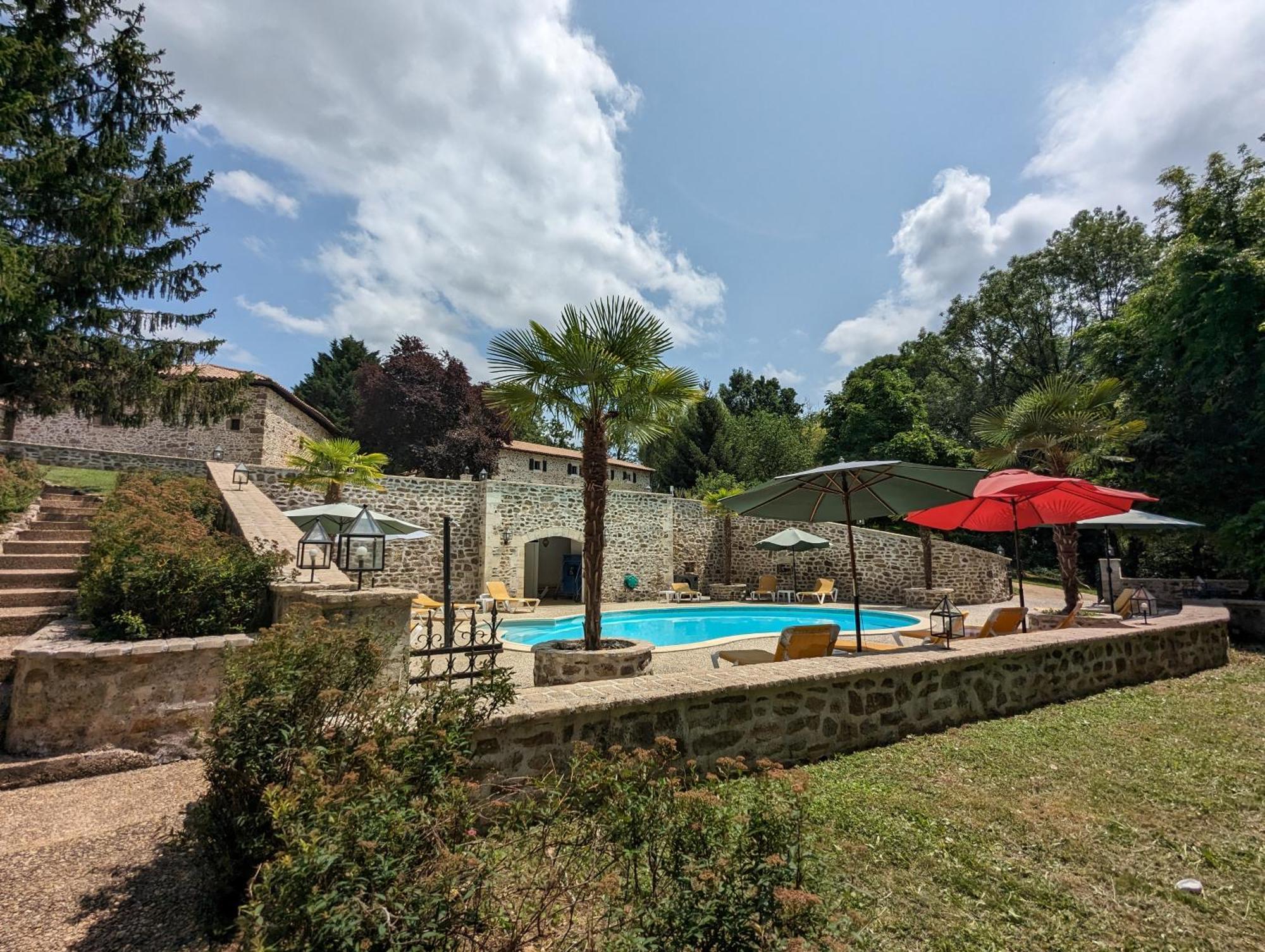 Domaine De Brise Bois 3* Rouzède