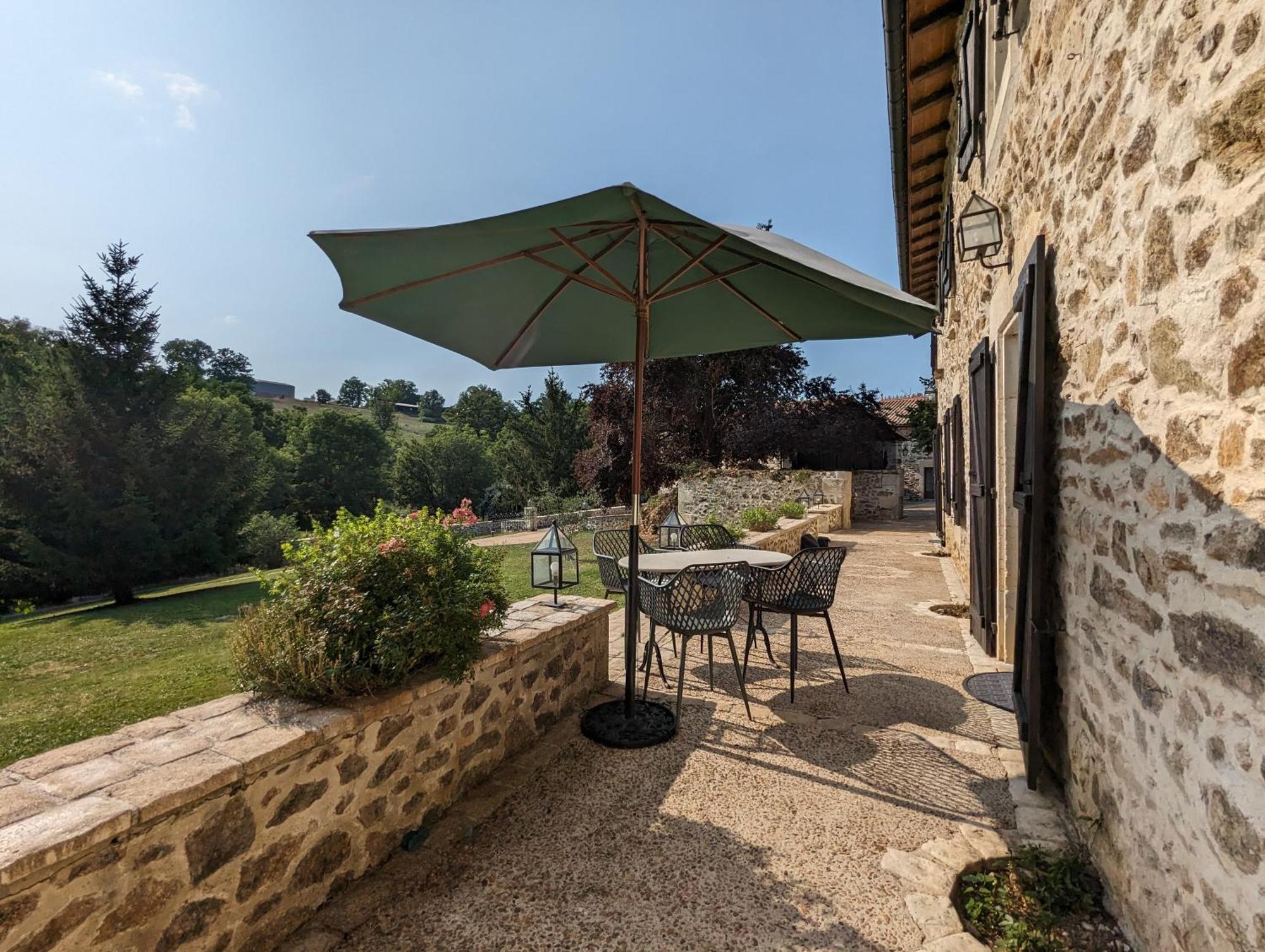 Domaine De Brise Bois Hotel