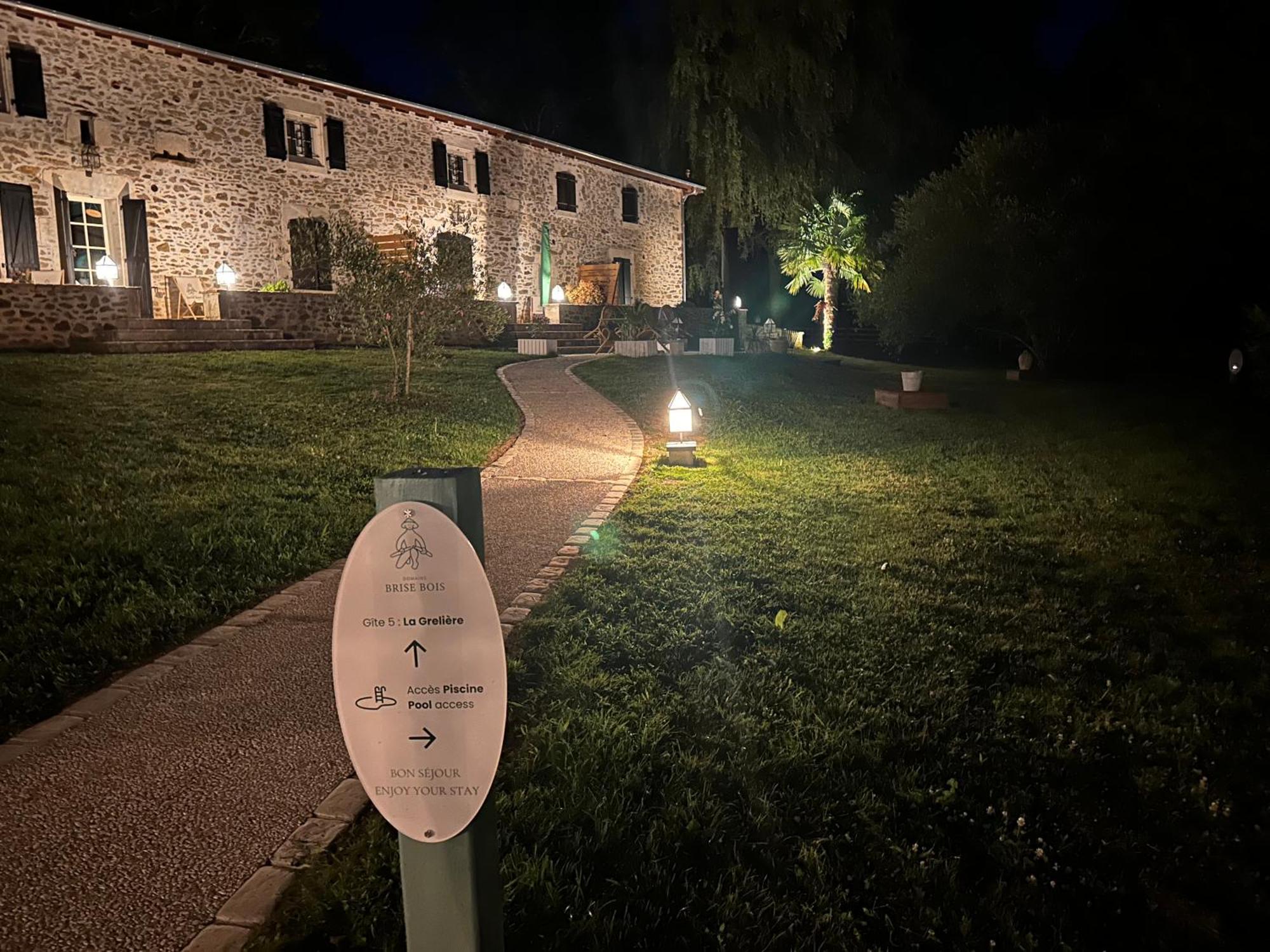 Hotel Domaine De Brise Bois 3*